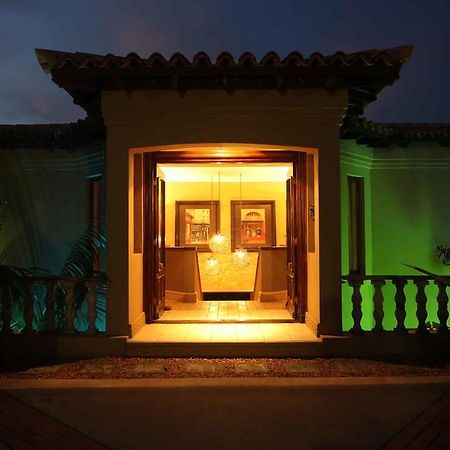 Grande Vista Hotel Gonubie Exterior photo